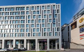 Premier Inn Stuttgart City Centre